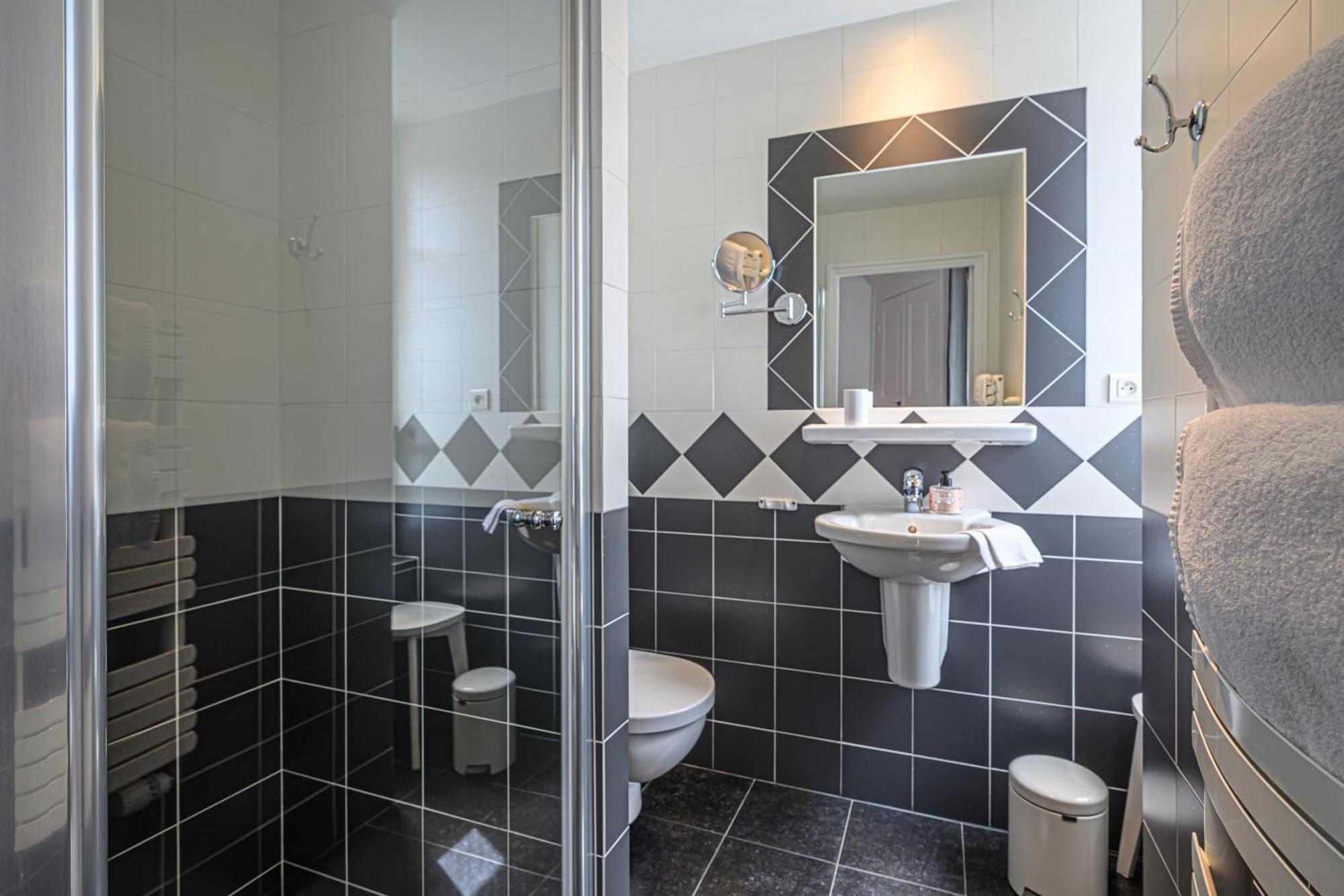 Le 29 D'A Cote Bed & Breakfast Pont-Croix Eksteriør bilde